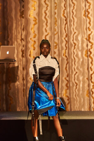 Bustier satiné – Image 2