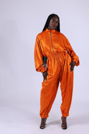 Combinaison satinée orange – Image 3