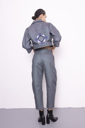 Veste en jean vu de dos