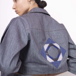 Détail au dos de la veste