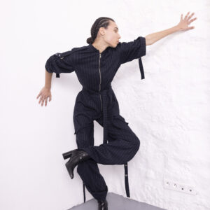 Combinaison rayée avec fermeture éclaire