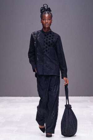 Chemise patchwork dentelle noire